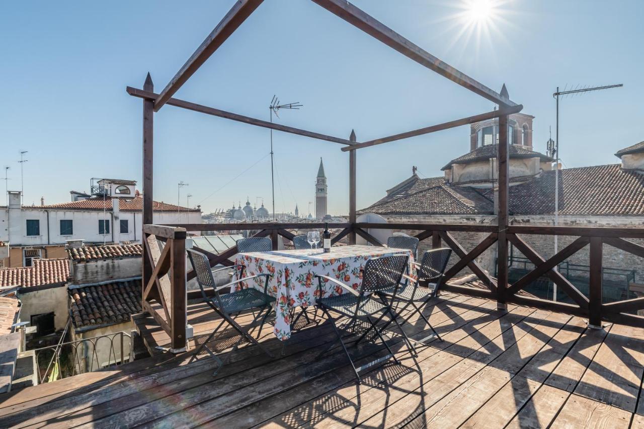 San Marco Vista Sui Tetti Veneziani Apartment Exterior foto